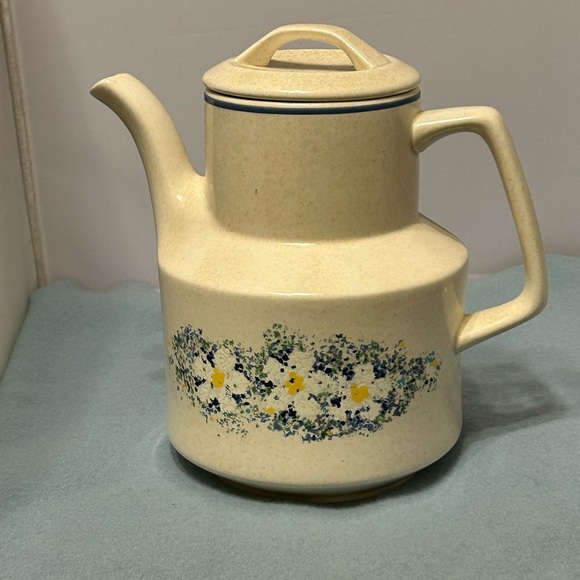 Lenox Vintage Dewdrops Temperware Coffee Pot - Picture 1 of 6